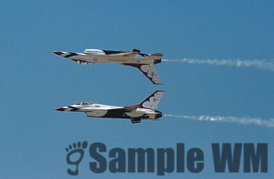 F16_Headtohead_01
